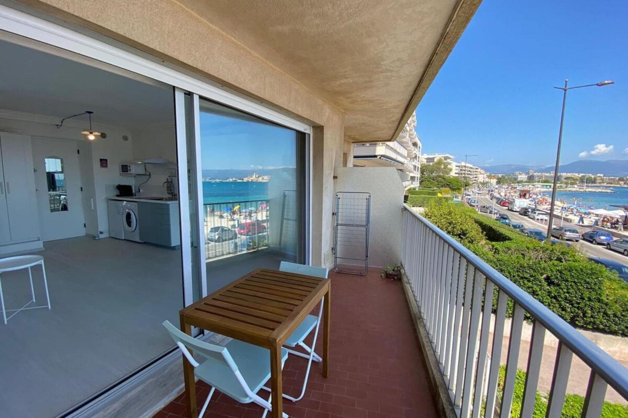06At1 - Cosy Seaside Studio In An Ideal Location アンティーブ エクステリア 写真