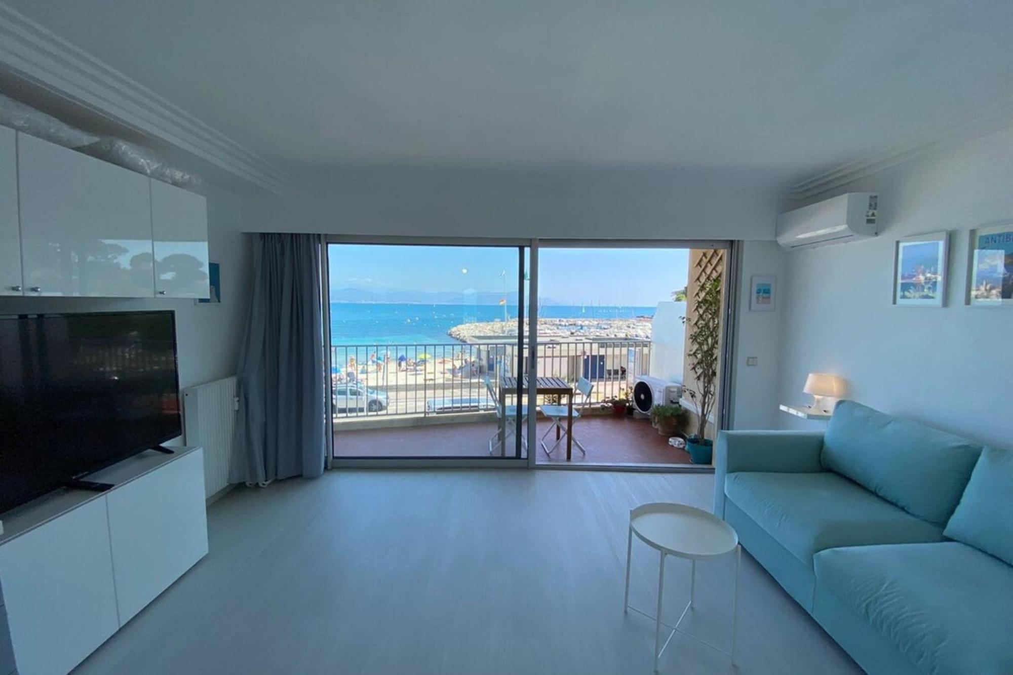 06At1 - Cosy Seaside Studio In An Ideal Location アンティーブ エクステリア 写真