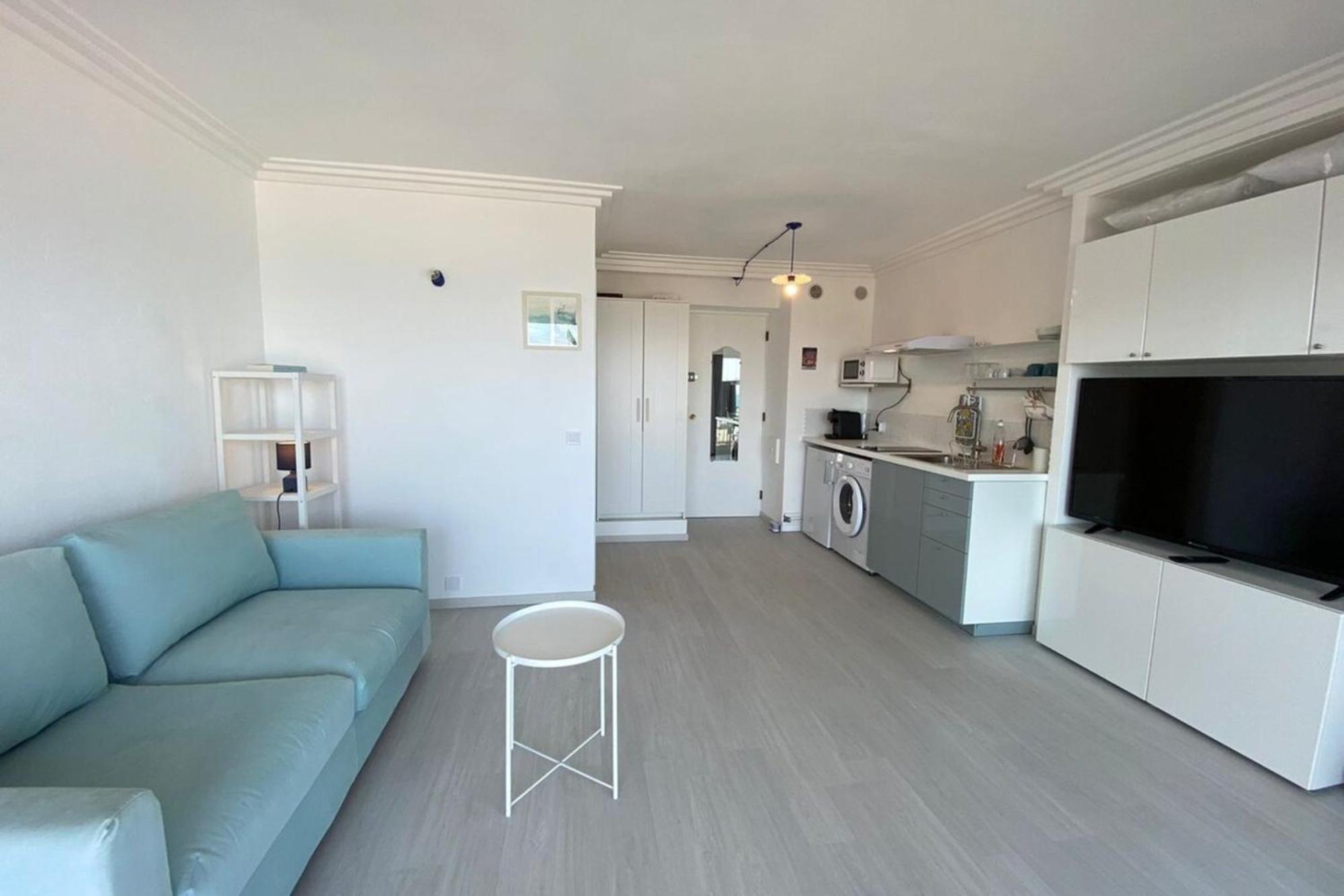 06At1 - Cosy Seaside Studio In An Ideal Location アンティーブ エクステリア 写真